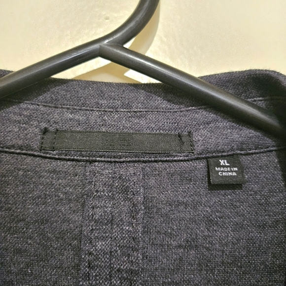 Uniqlo slim fit lightweight jacket - Picture 4 of 5